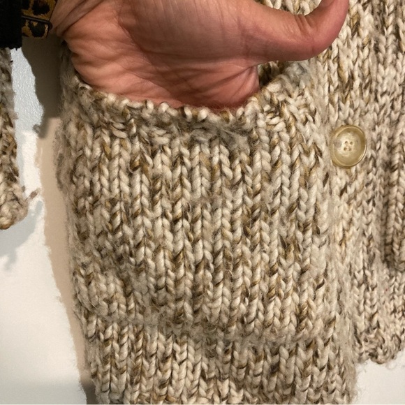 GAP Wool Blend Chunky Knit Belted Cardigan Womens Size Small Tan Cream - Picture 6 of 10